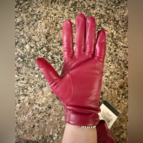 Coach Leather Gloves - Picture 6 of 8